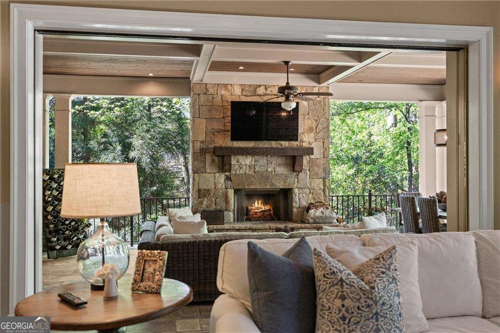 4388 Lochsa Lane Suwanee - Photo 9