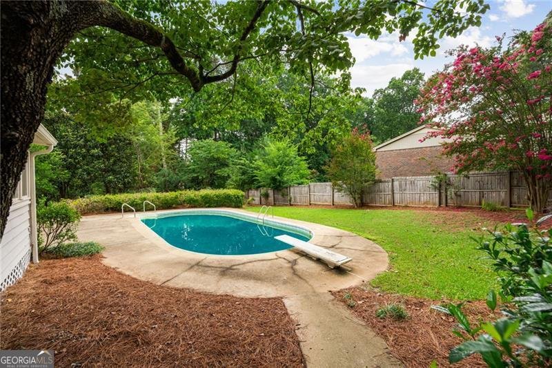 194 Pioneer Trail Marietta - Photo 6