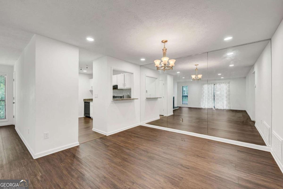 1301 Cumberland Court Smyrna - Photo 8