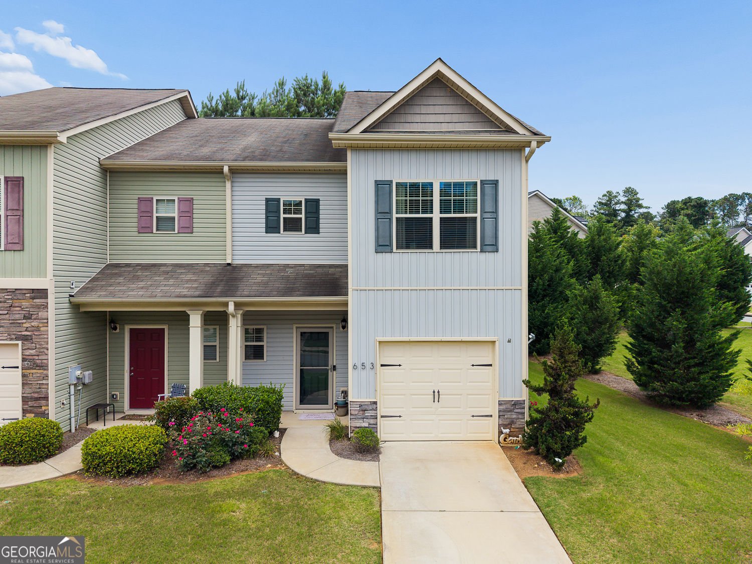 653 Oakside Place Acworth - main photo