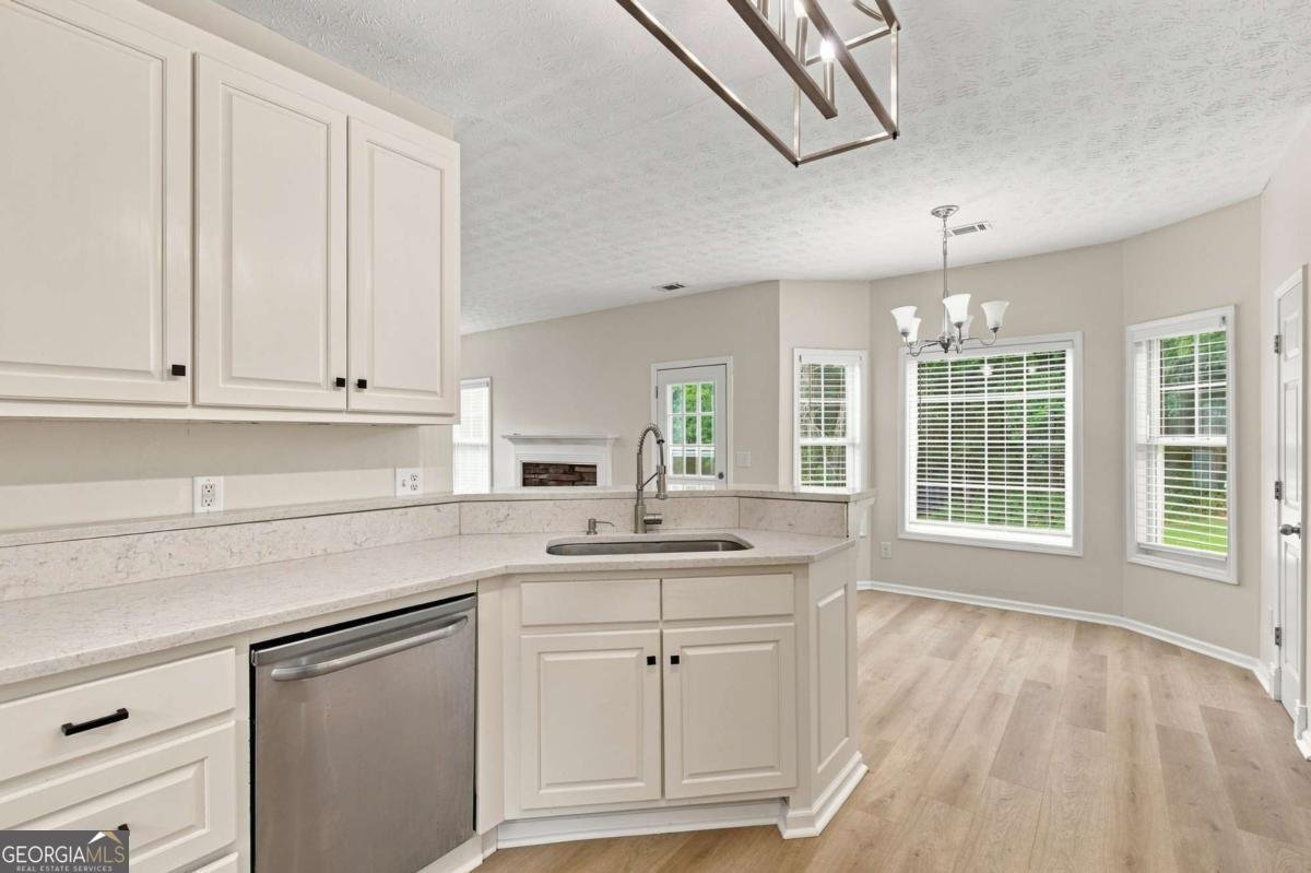 6356 Wilmington Way Flowery Branch - Photo 18