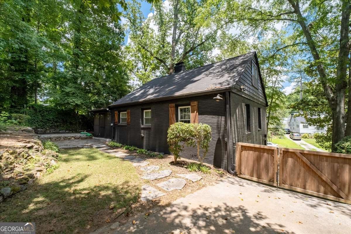 2597 Elsinore Street East Point - Photo 30
