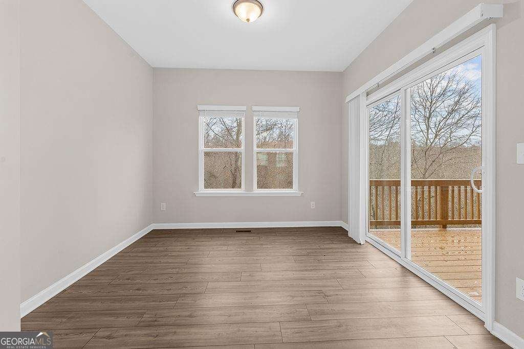 2247 Pink Hawthorn Dr Buford - Photo 17