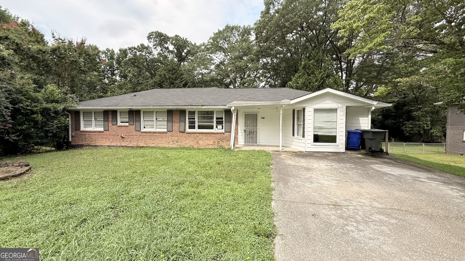 748 Greenhill Drive Conyers - main photo