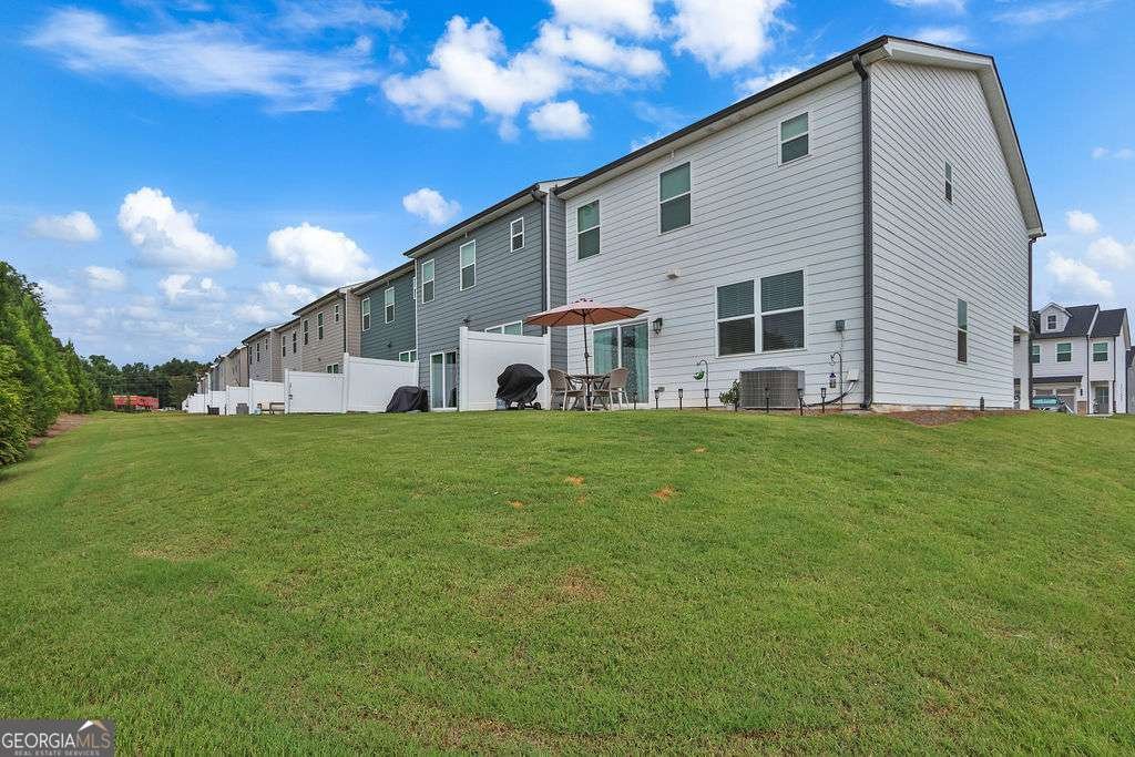5305 Melbourne Lane Flowery Branch - Photo 31