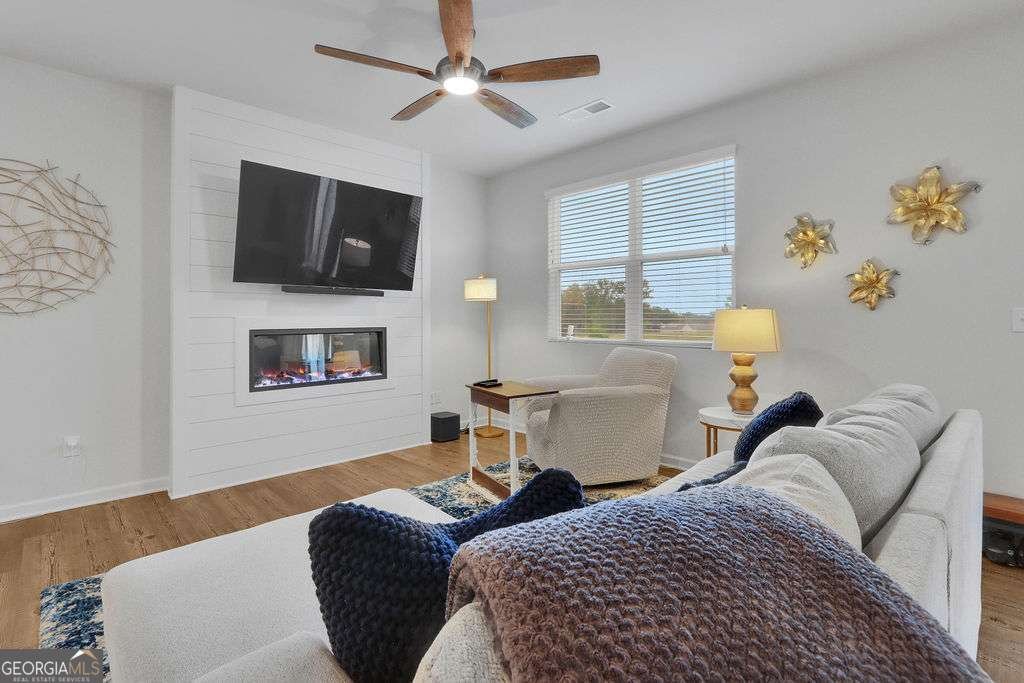 5305 Melbourne Lane Flowery Branch - Photo 6