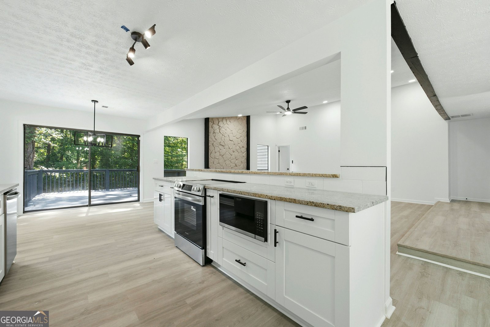 6350 Beethoven Circle Riverdale - Photo 7