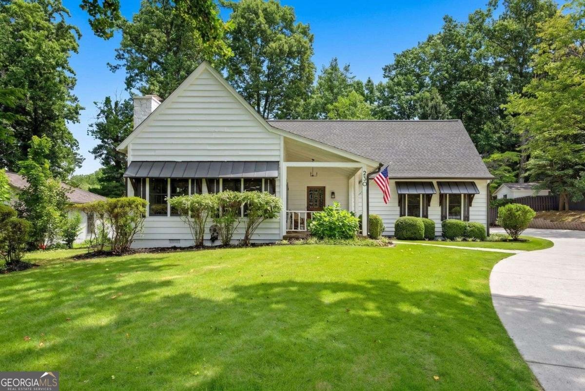 230 Birchfield Drive Marietta - main photo
