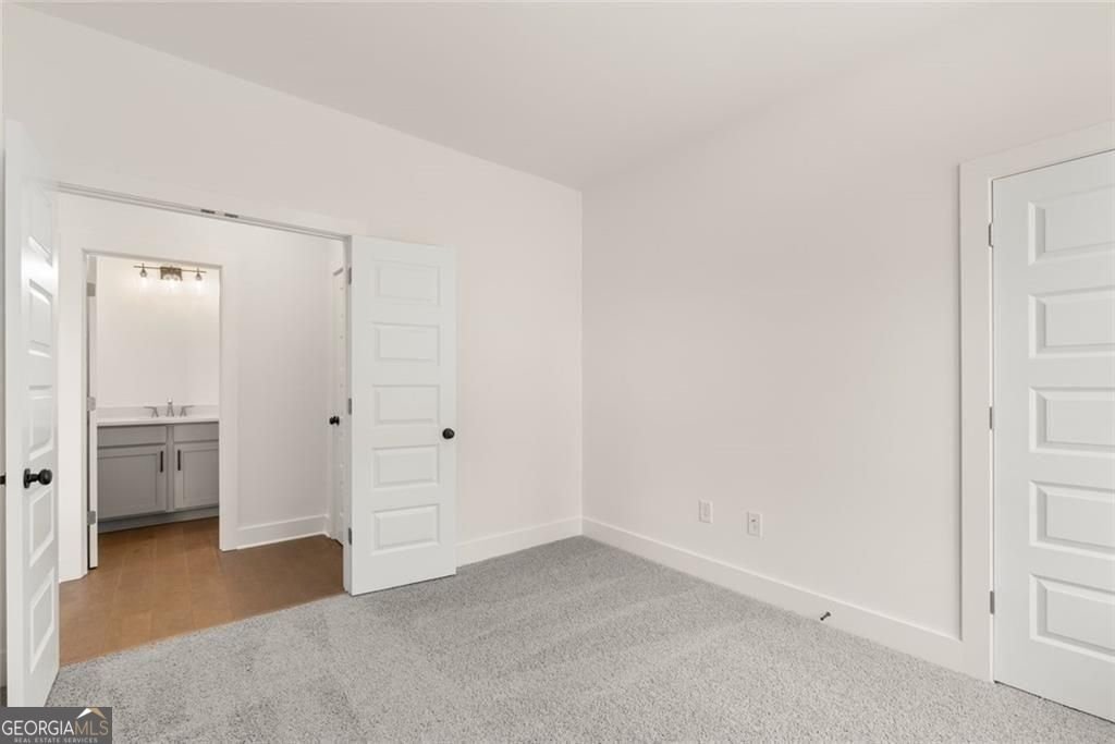 8350 Creekside Overlook Drive Gainesville - Photo 25