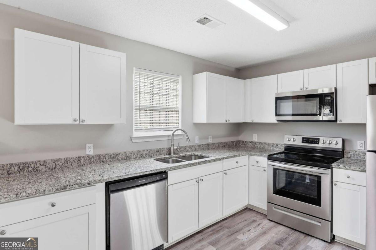 1211 Brookstone Road Atlanta - Photo 9
