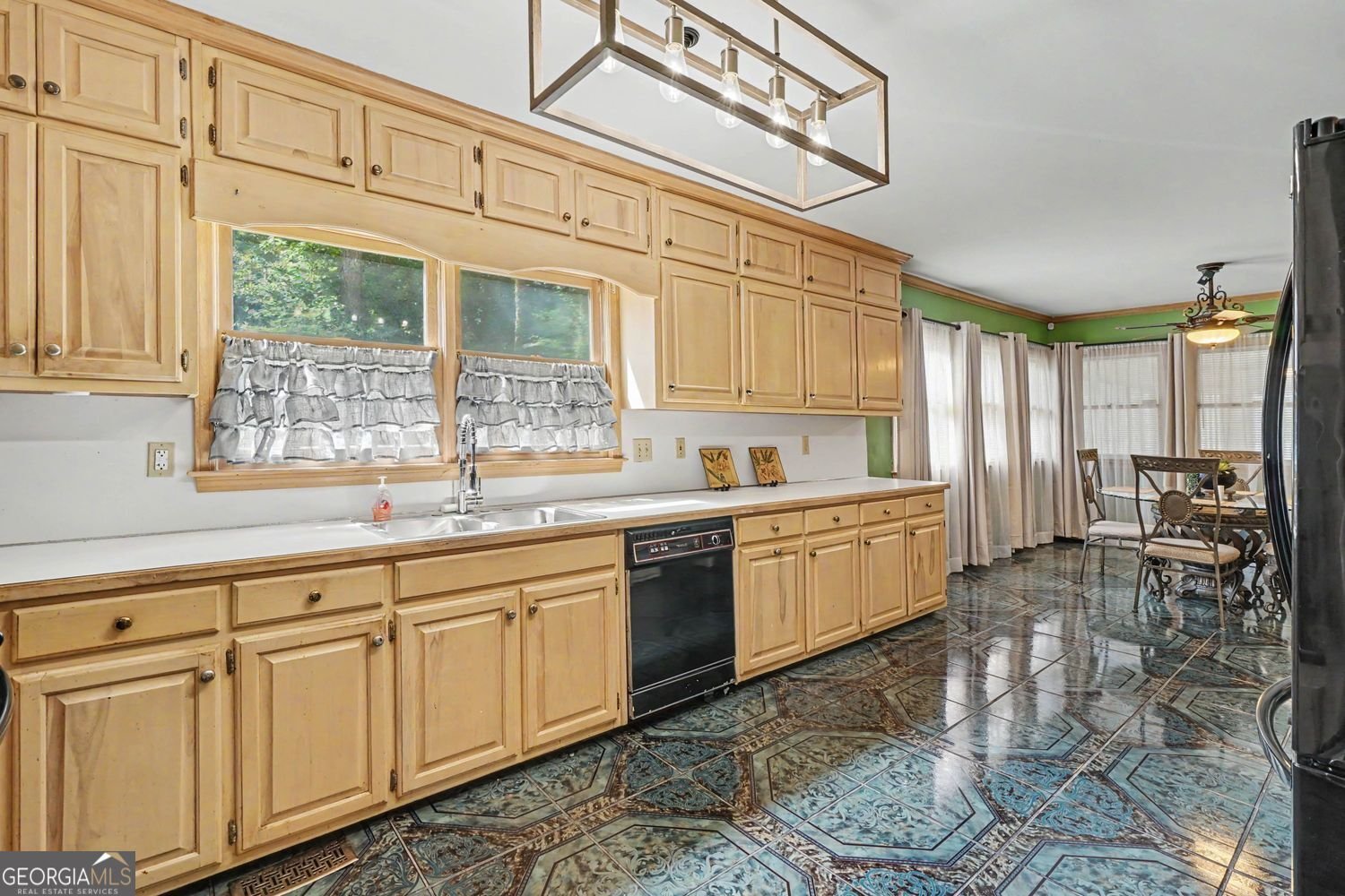 7336 Waters Edge Drive Stone Mountain - Photo 15