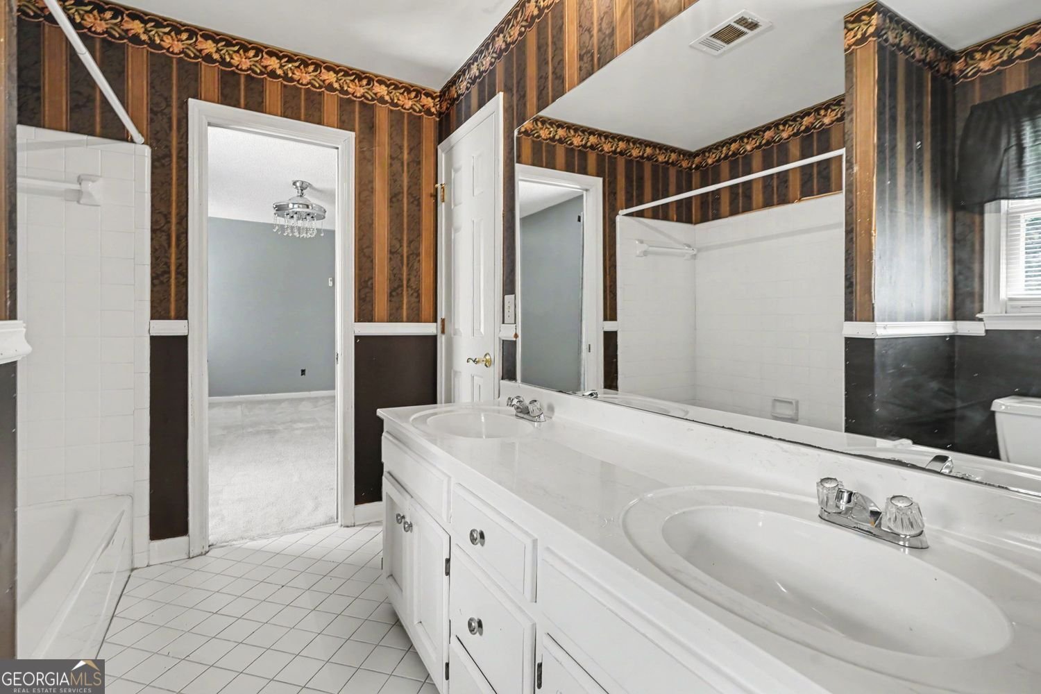 7336 Waters Edge Drive Stone Mountain - Photo 21