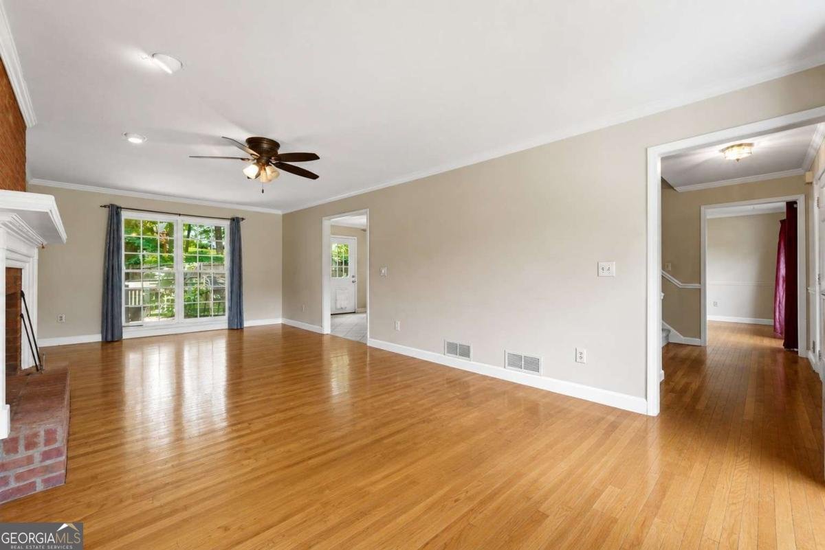 722 Bedrock Run Lawrenceville - Photo 8