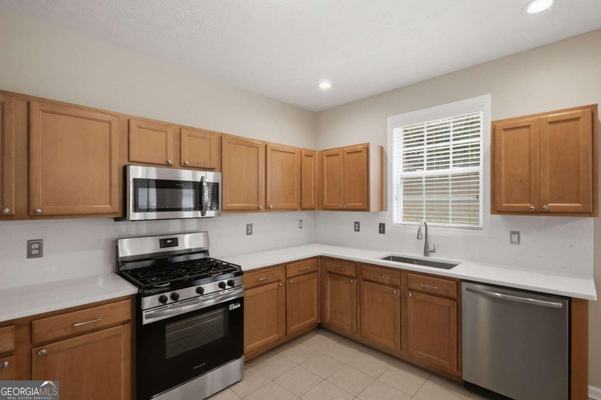 6799 Island Pointe Drive Buford - Photo 11