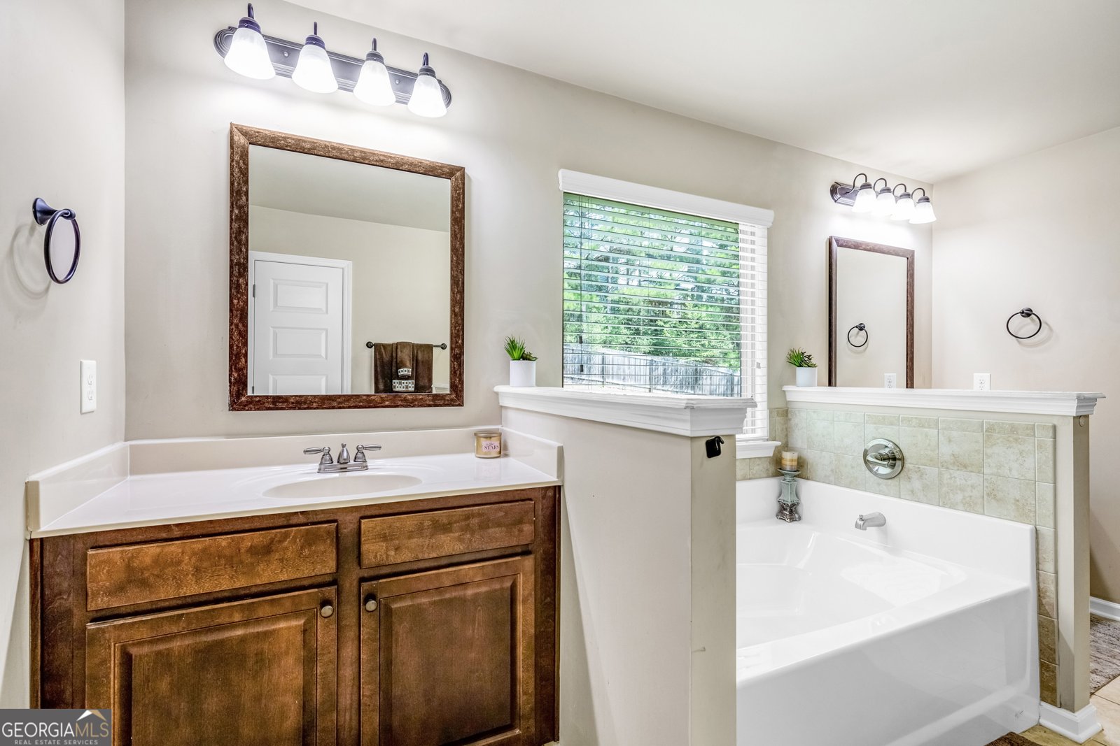 4248 Caveat Court Fairburn - Photo 32