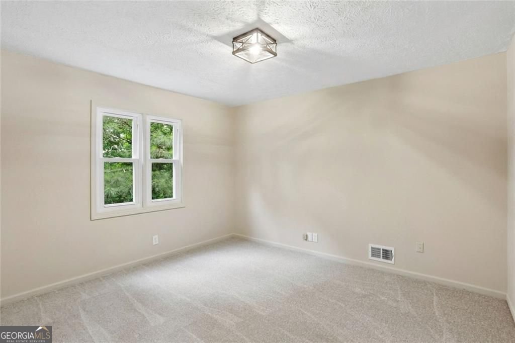5460 Chanterella Court Lilburn - Photo 14