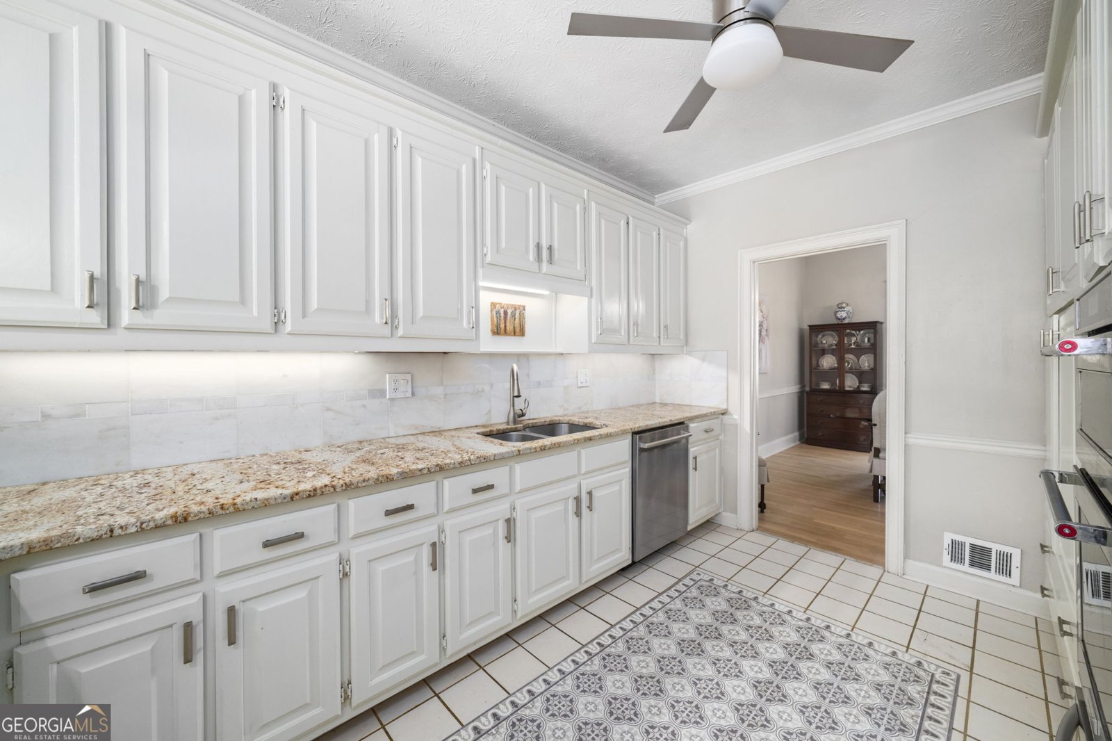 1040 Finnsbury Drive Roswell - Photo 17