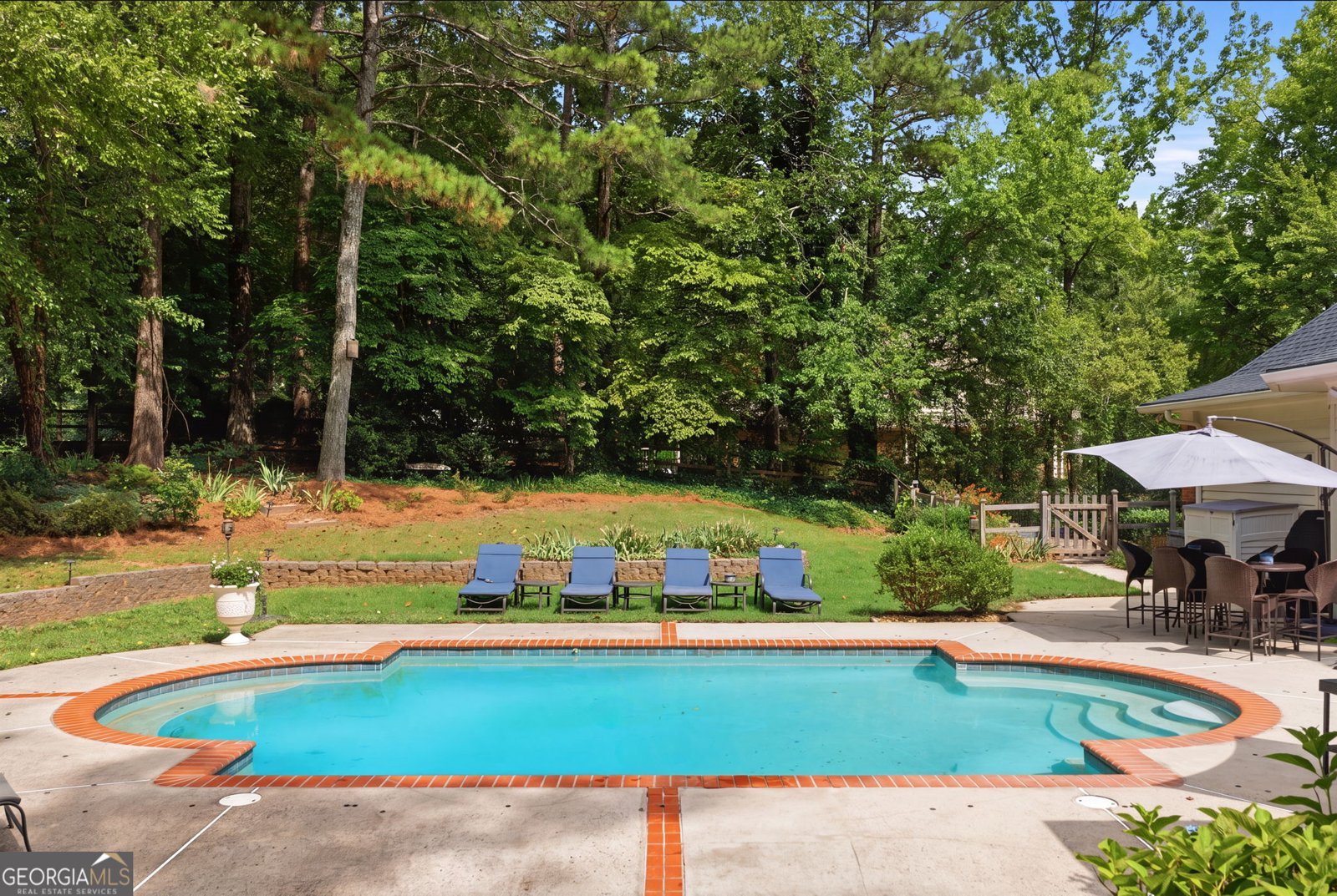 1040 Finnsbury Drive Roswell - Photo 47