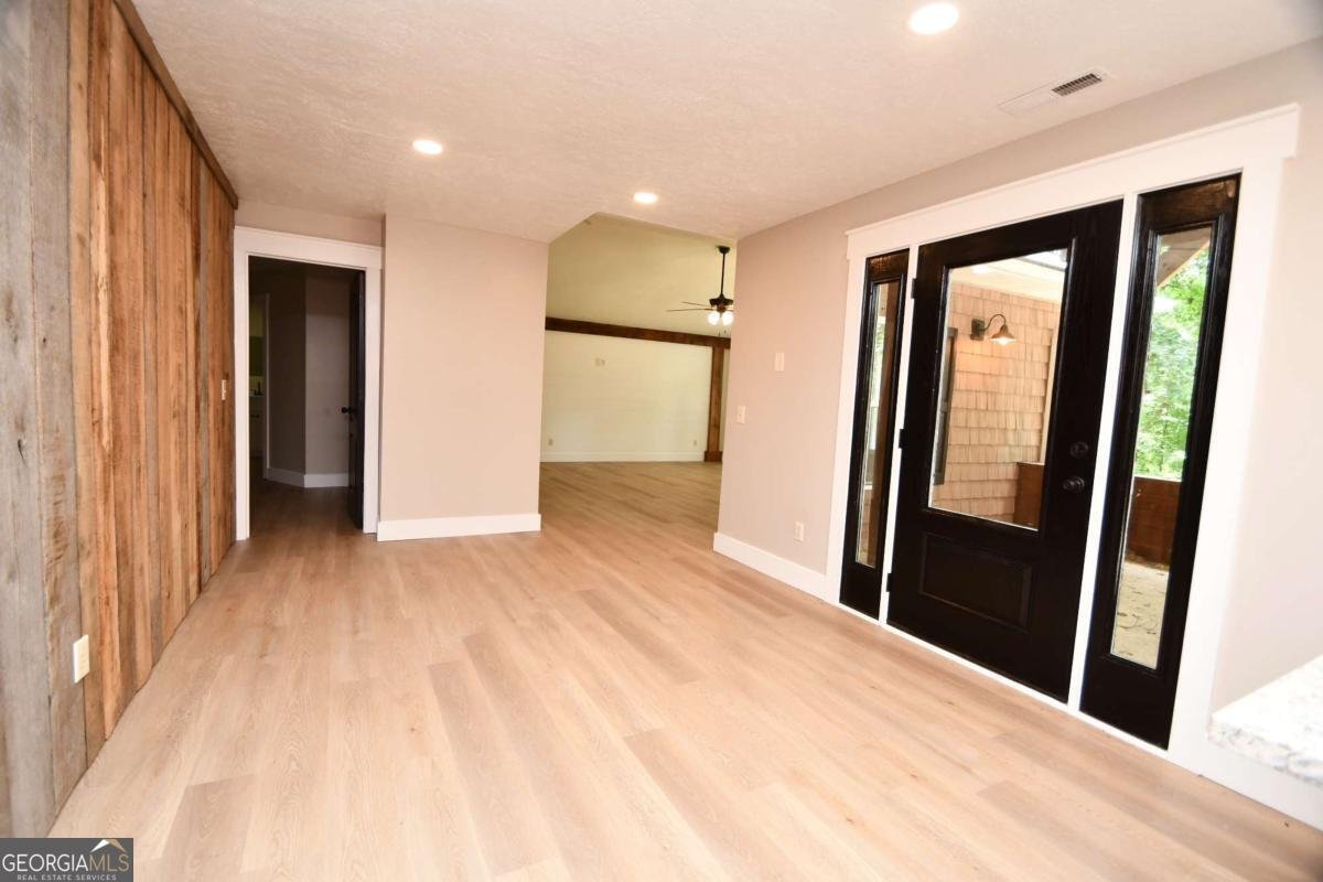 257 Lake Place Drive Lavonia - Photo 7