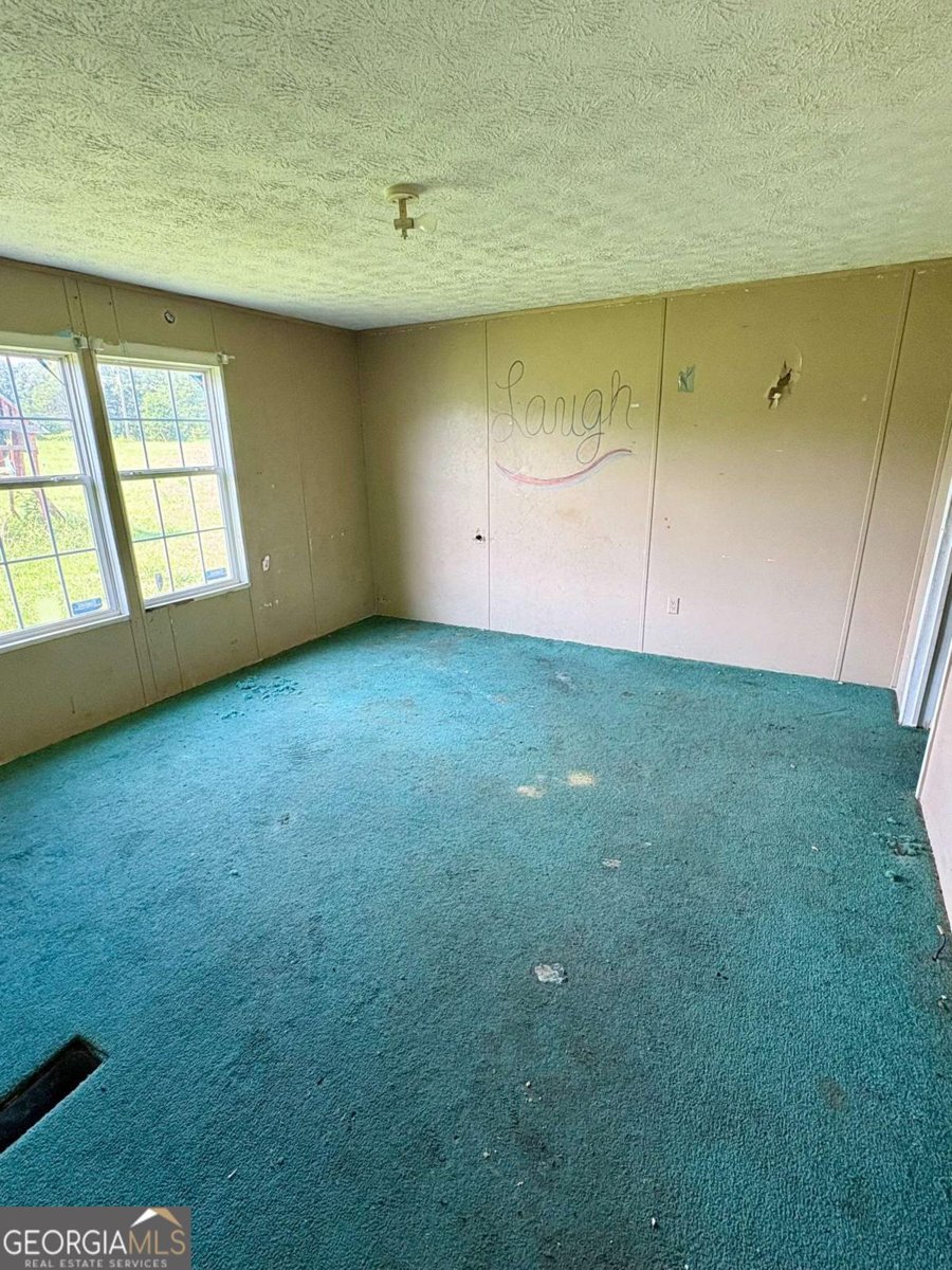 1099 Swain Road Commerce - Photo 13