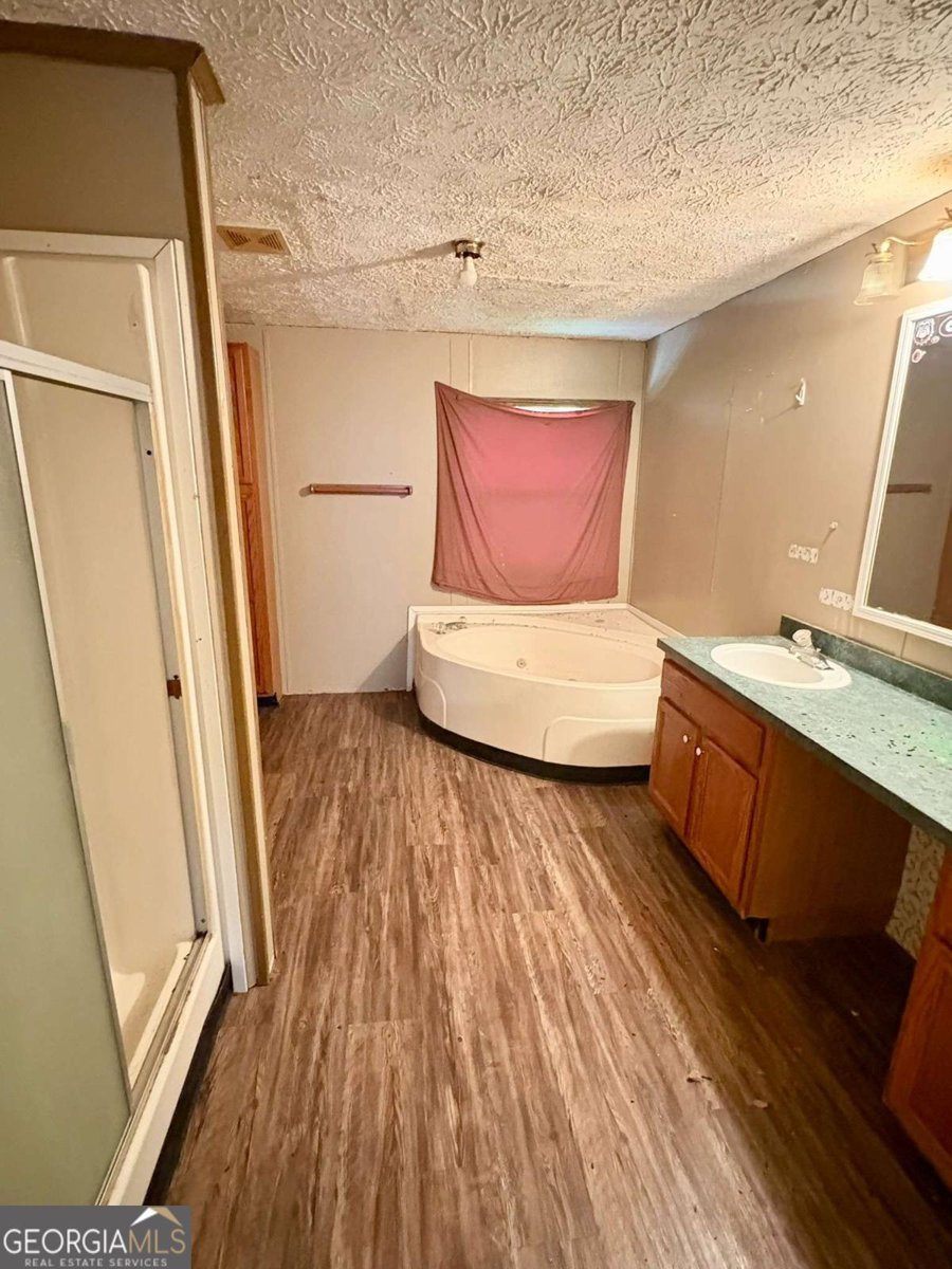 1099 Swain Road Commerce - Photo 22