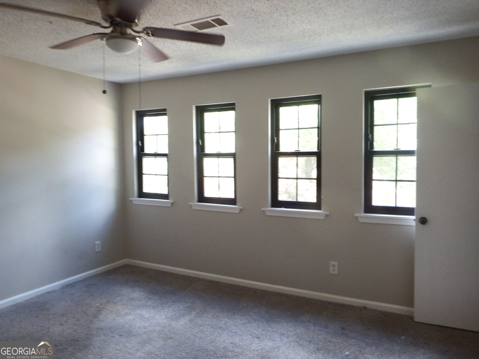 885 Brandy Oaks Lane Stone Mountain - Photo 9