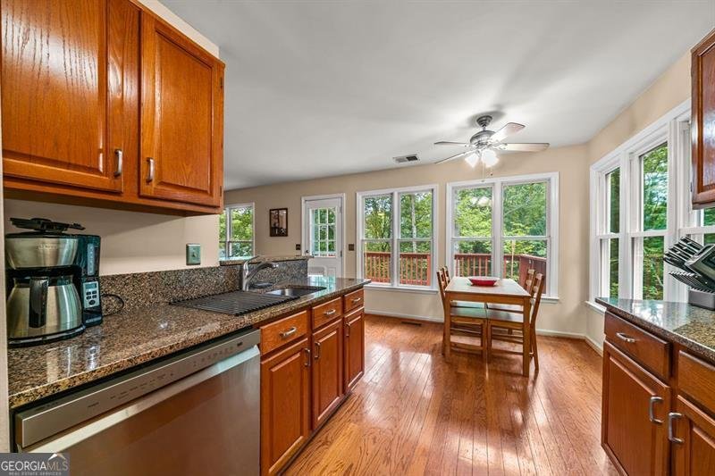 312 Clubhouse Court Kennesaw - Photo 10