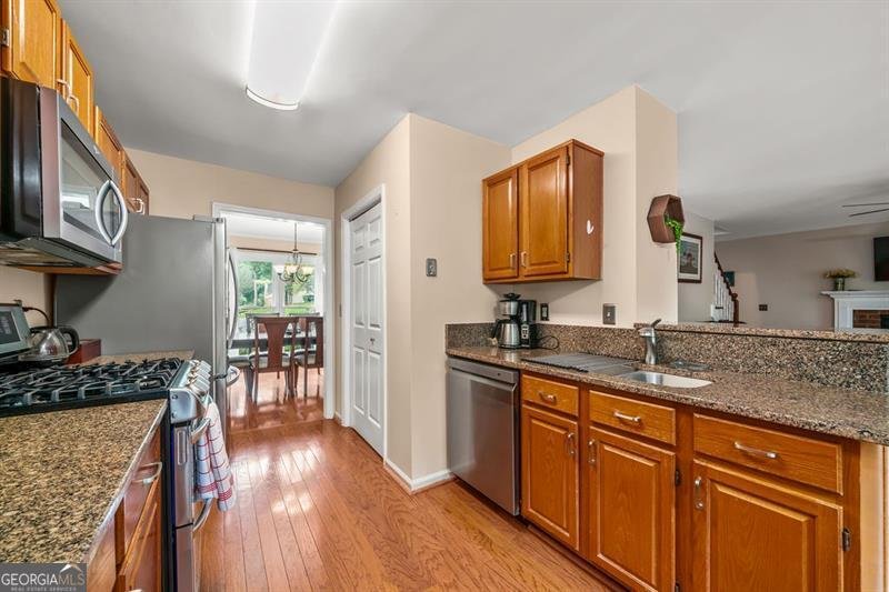 312 Clubhouse Court Kennesaw - Photo 11