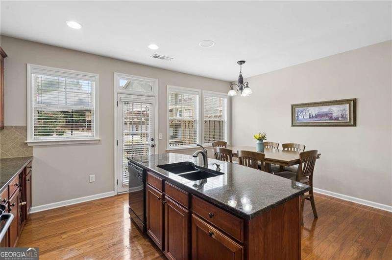 503 Grove Field Court Suwanee - Photo 17