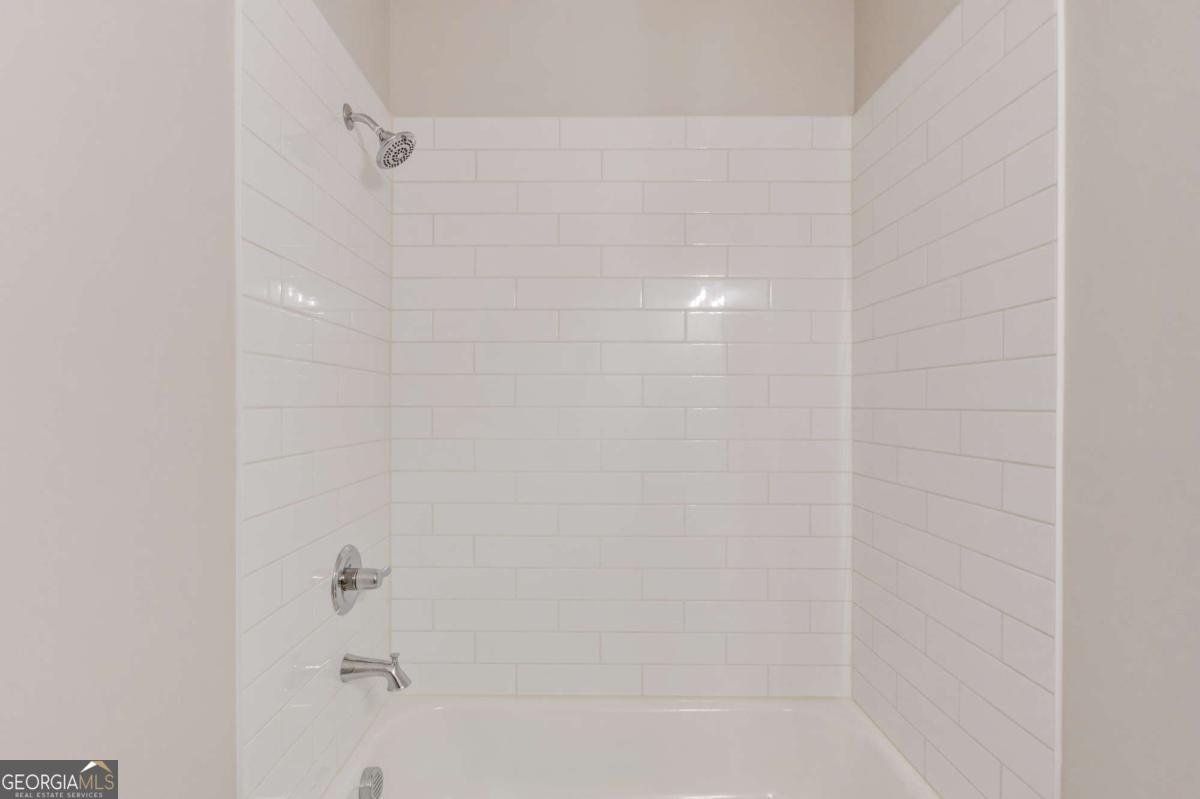 5217 Riden Court Buford - Photo 37