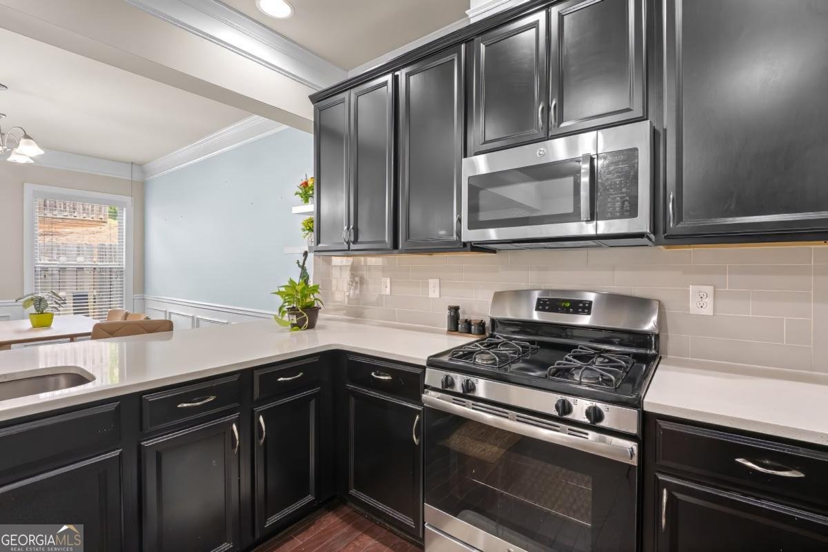 2573 Parkwood Cove Drive Atlanta - Photo 8