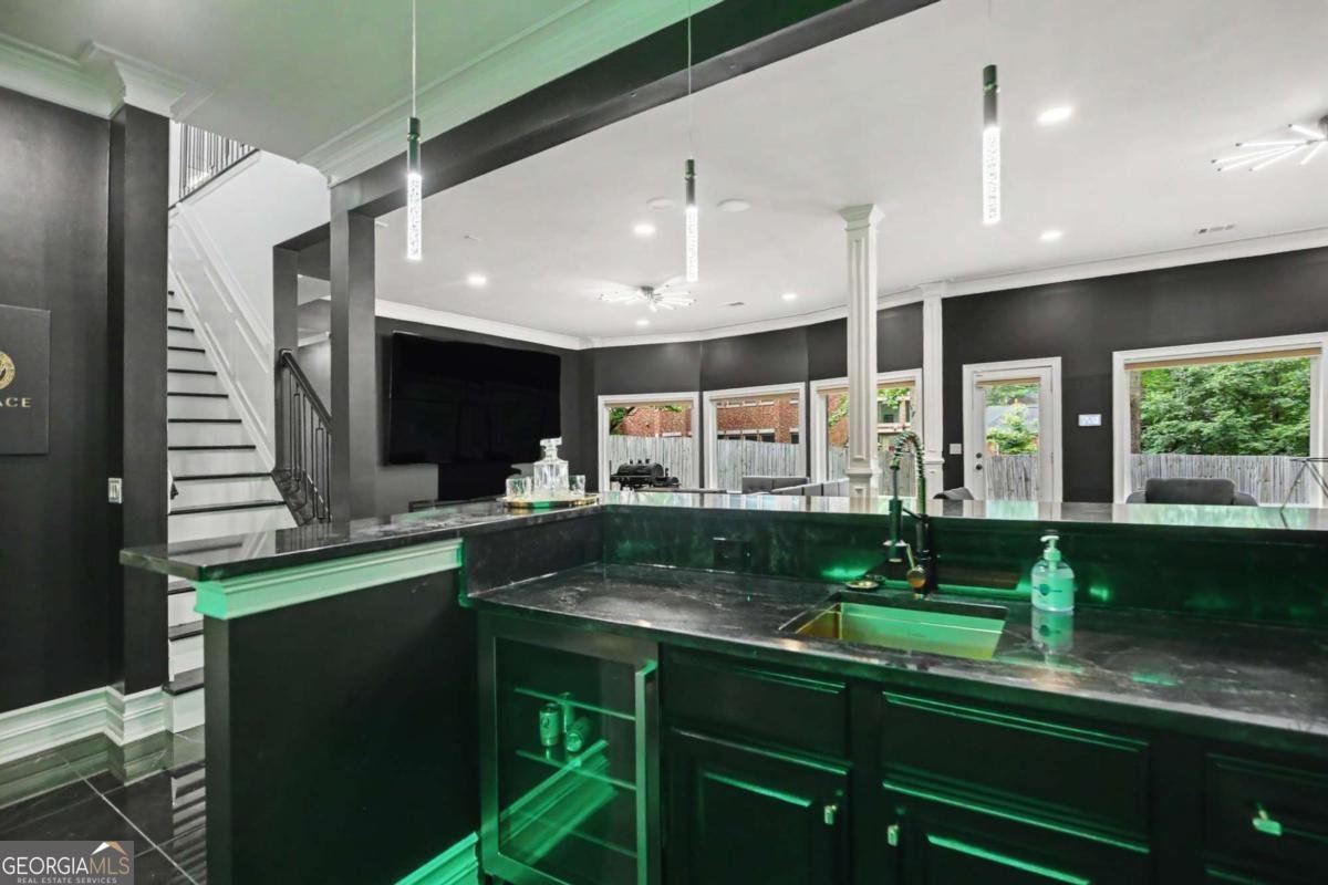 327 Amy Way Atlanta - Photo 32