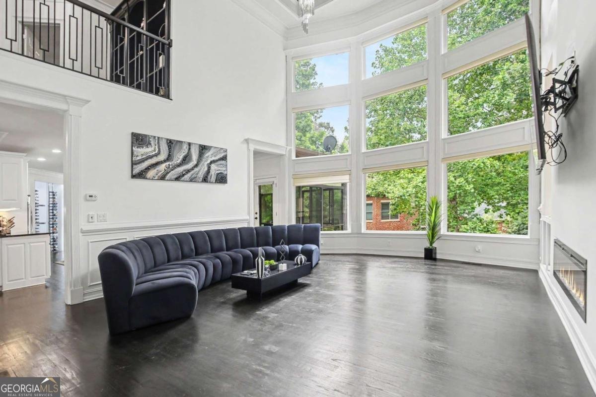 327 Amy Way Atlanta - Photo 9