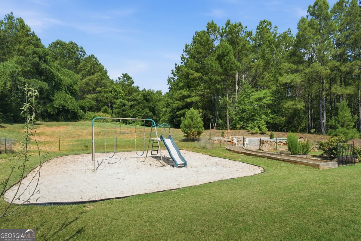 1030 Windsor Creek Drive Madison - Photo 9