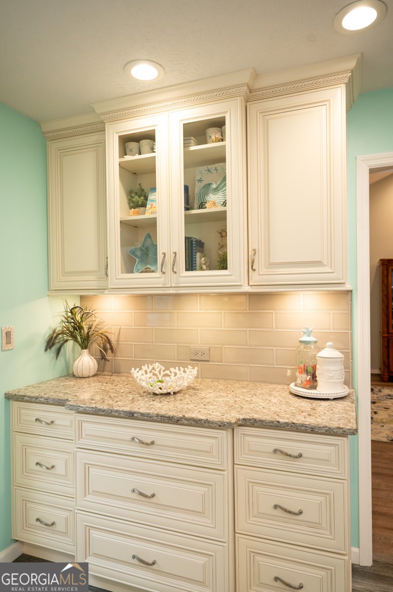 122 Colonial Court Lagrange - Photo 31