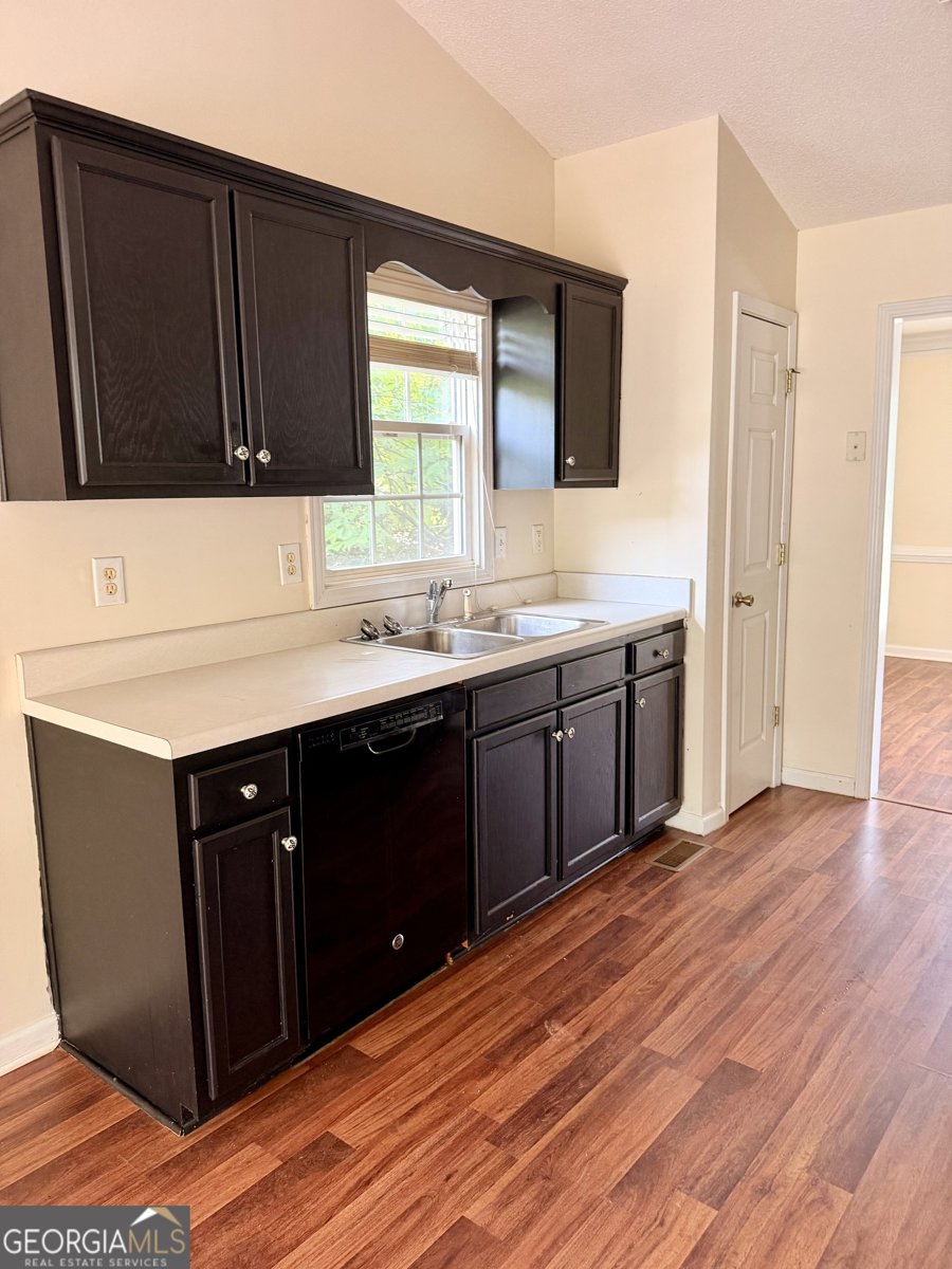 304 Oliver Court Douglasville - Photo 11