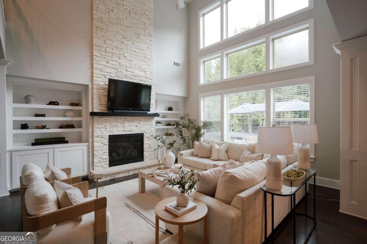 5475 Summit Oak Drive Milton - Photo 13