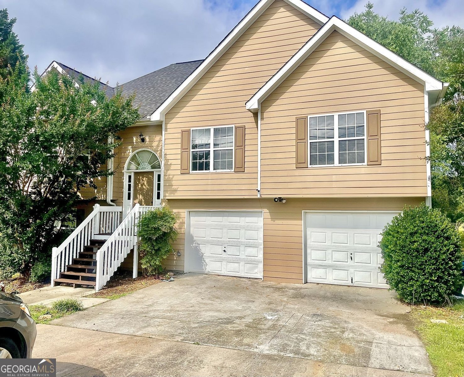 3095 Oak Grove Road Loganville - main photo