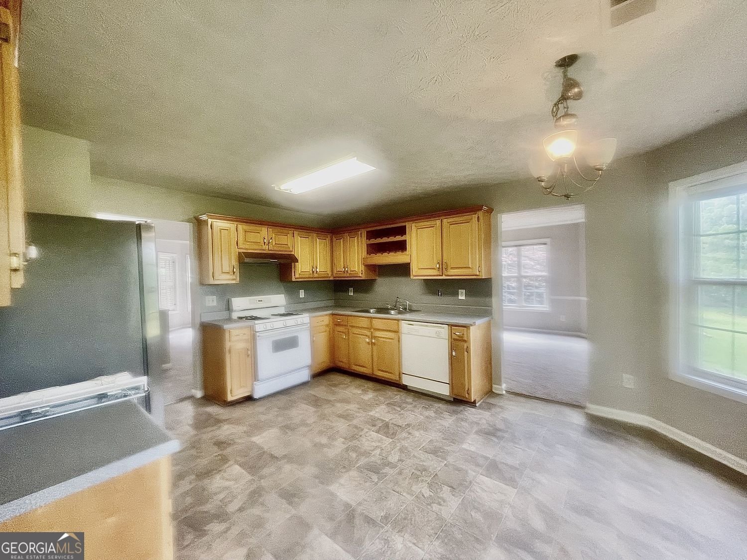 3095 Oak Grove Road Loganville - Photo 17