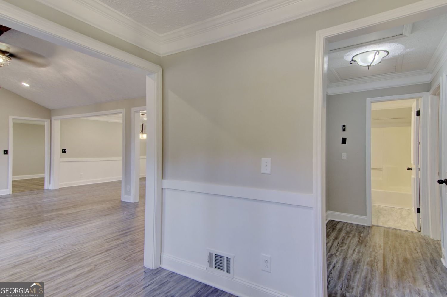 2210 Village Drive Covington - Photo 9