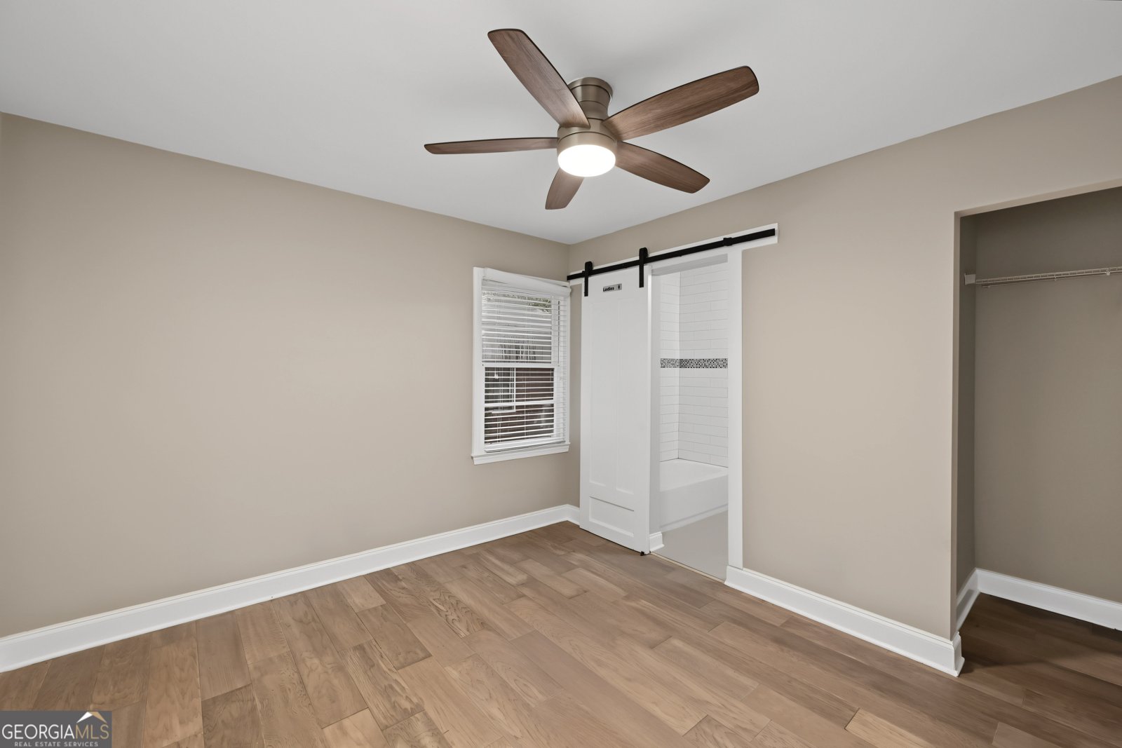 2462 Macon Drive Atlanta - Photo 12