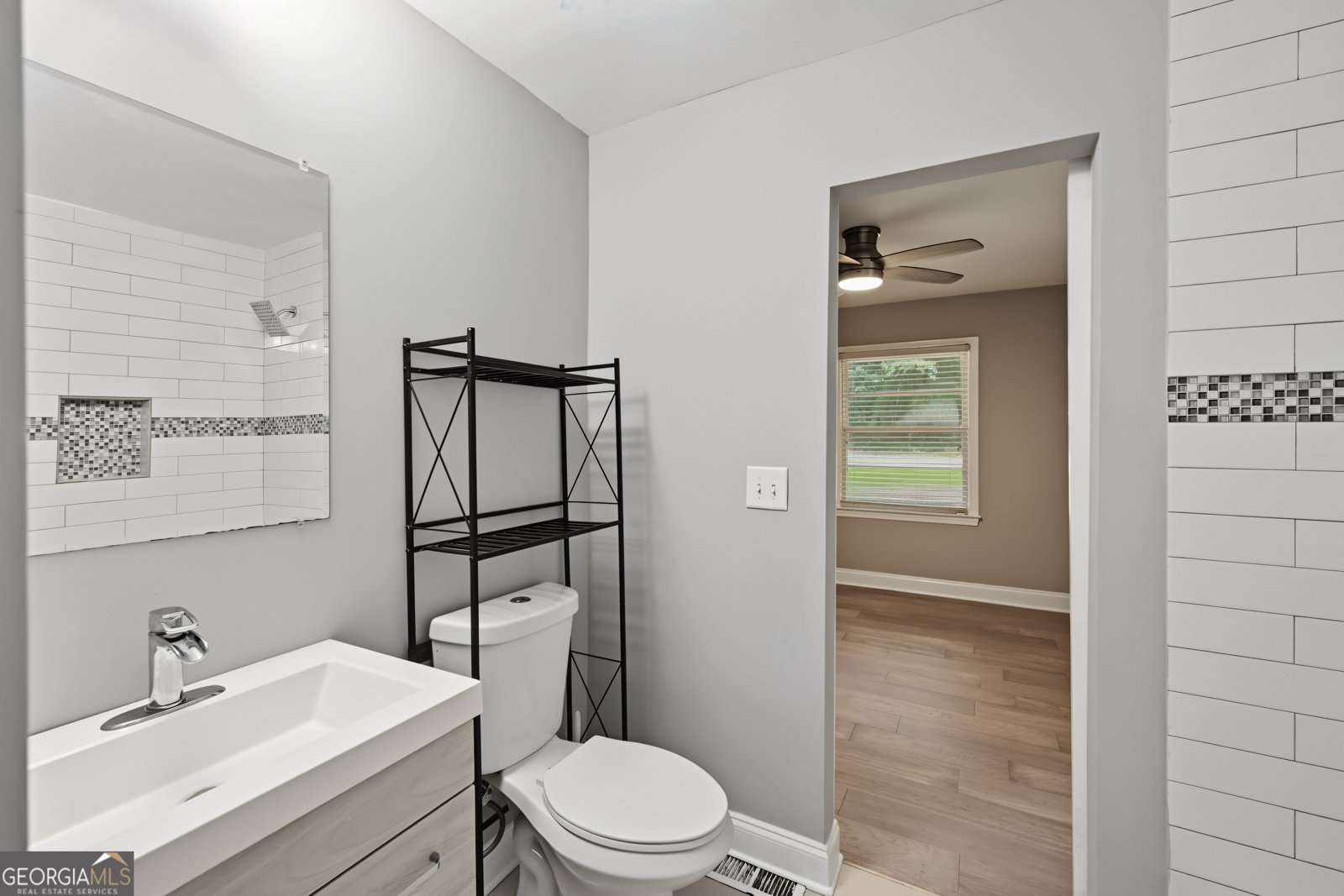 2462 Macon Drive Atlanta - Photo 15