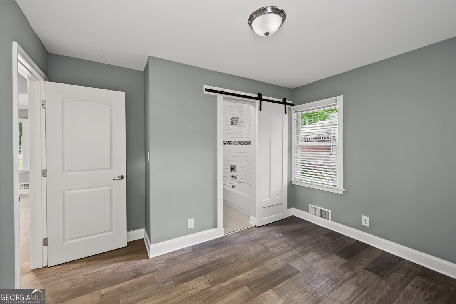 2462 Macon Drive Atlanta - Photo 17