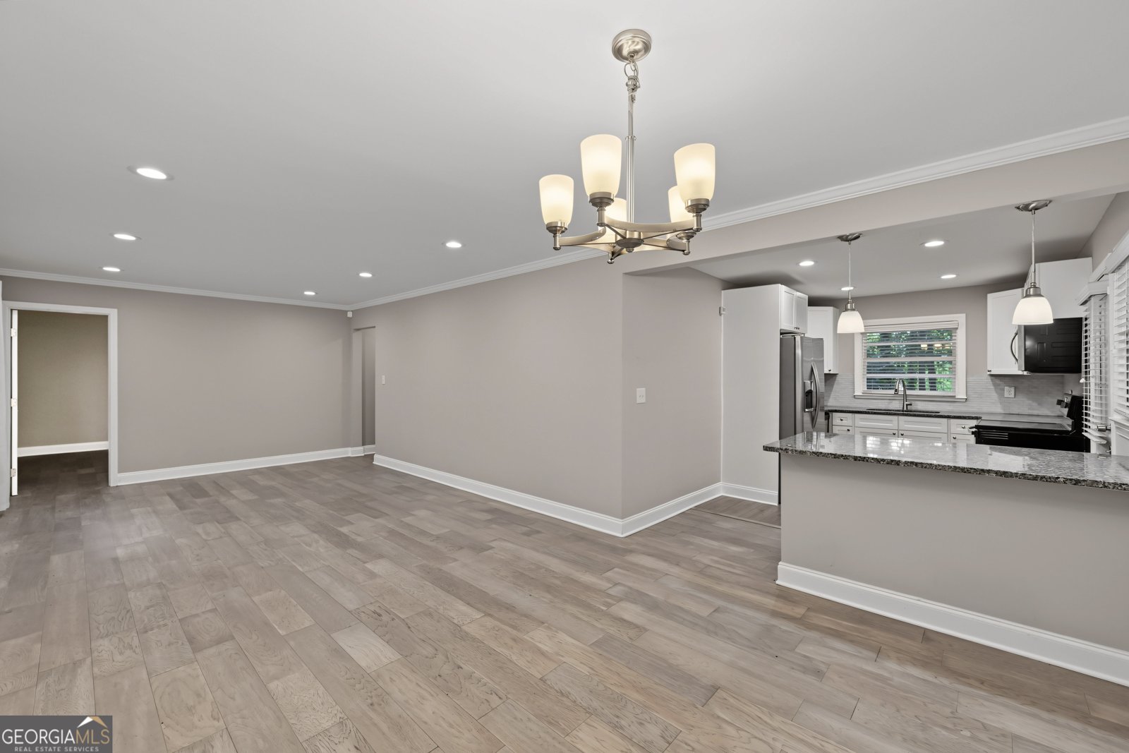 2462 Macon Drive Atlanta - Photo 9