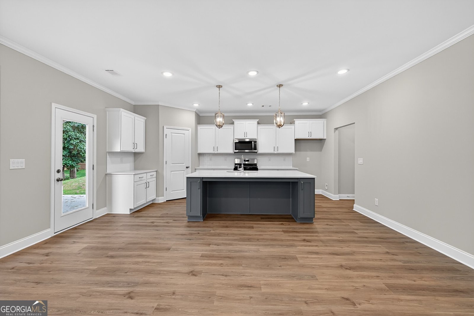 4860 White Street Sugar Hill - Photo 10