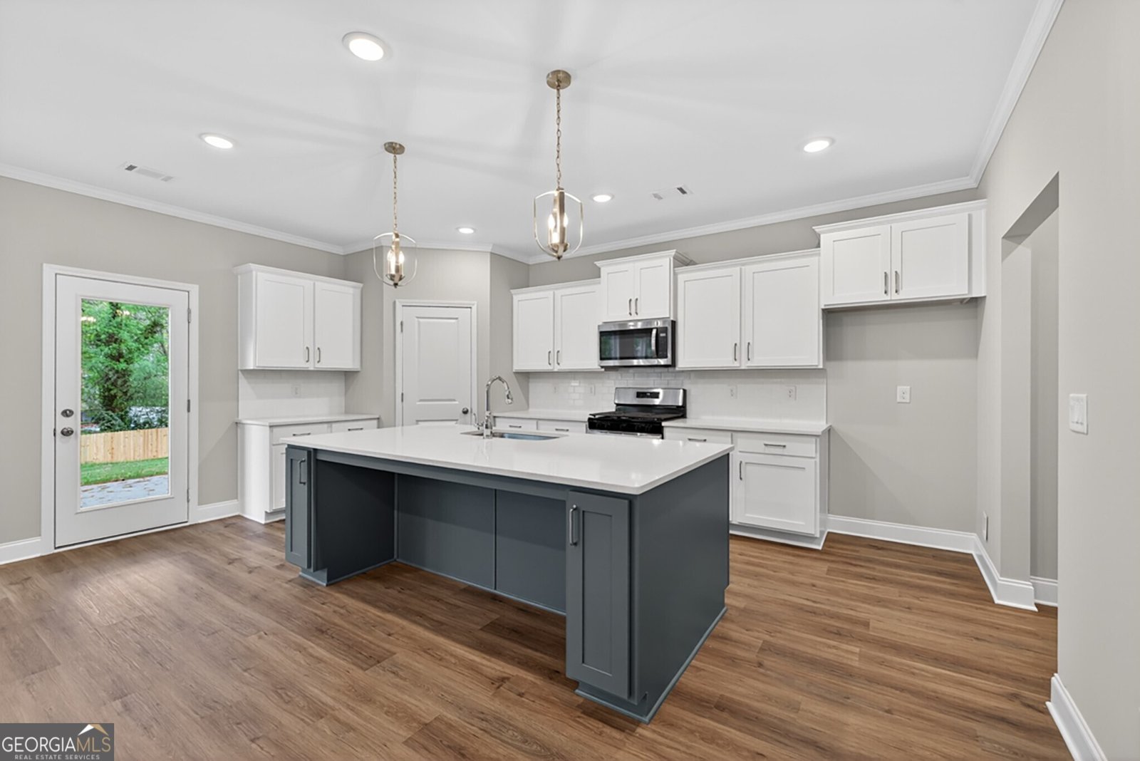 4860 White Street Sugar Hill - Photo 13