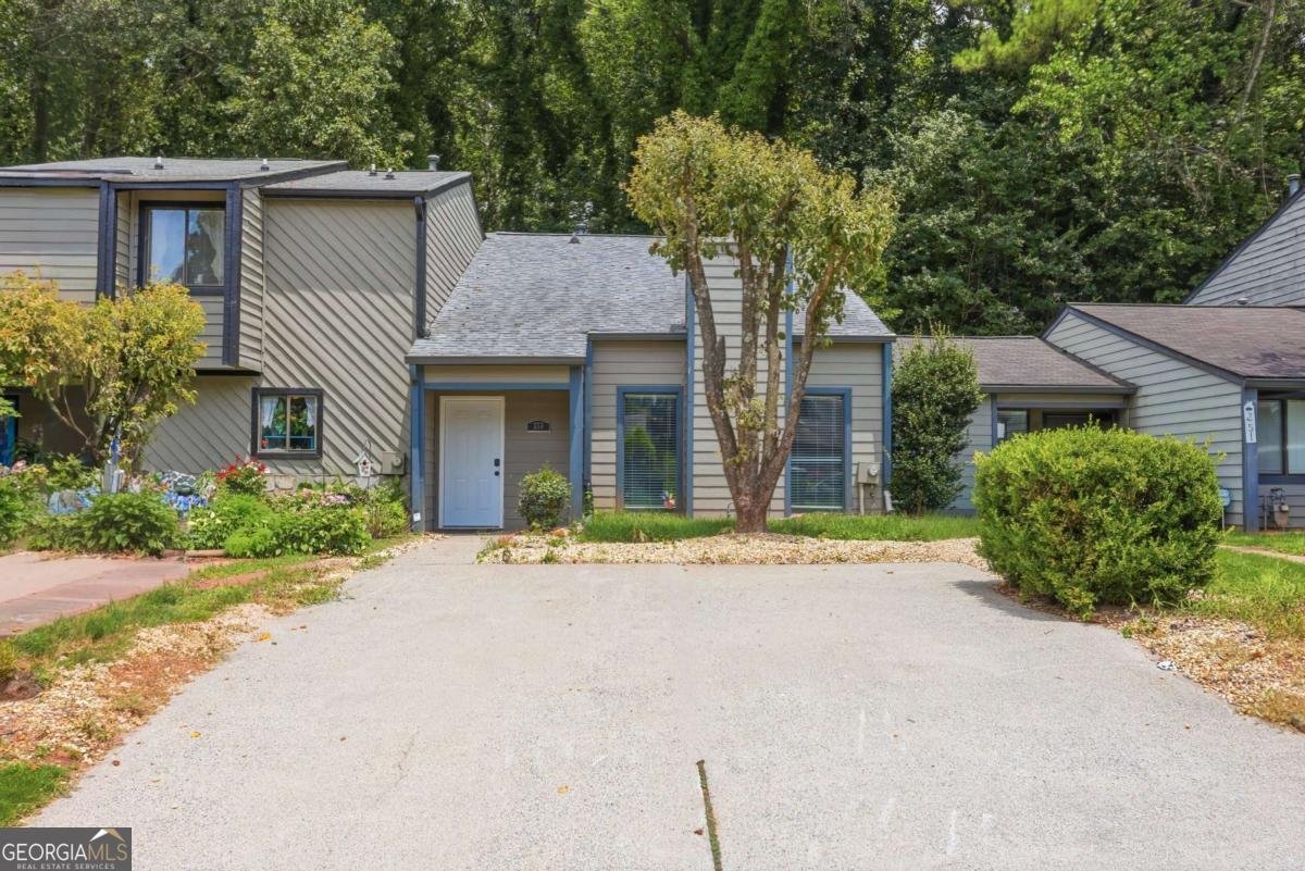 253 Toweridge Drive Marietta - main photo