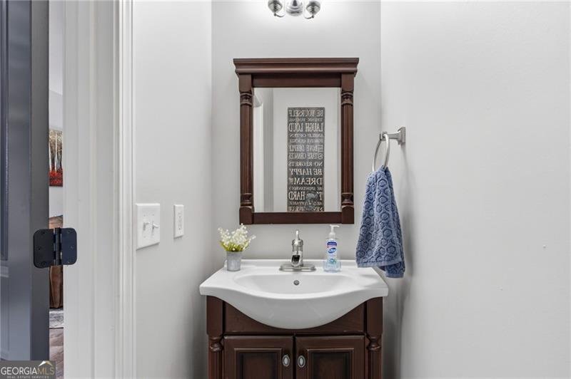 5068 Mc Ever View Drive Sugar Hill - Photo 20