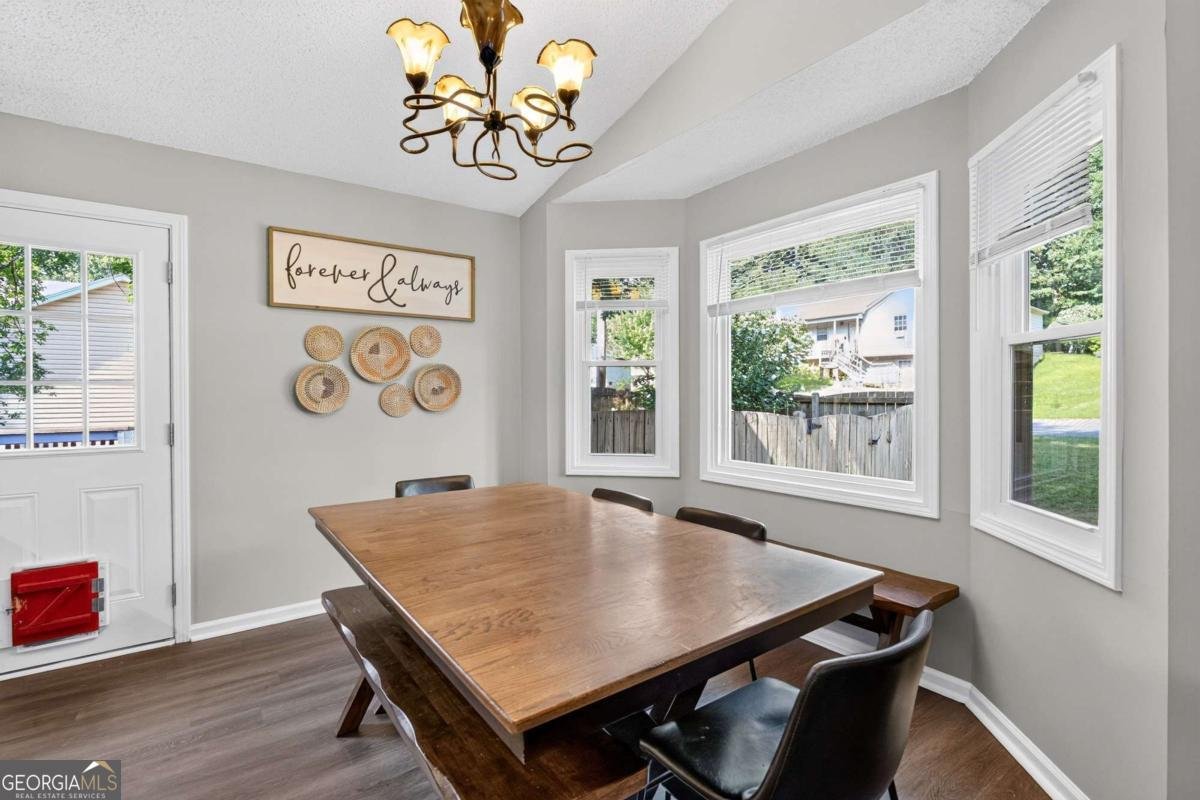 4983 Hunters Cove Drive Acworth - Photo 12