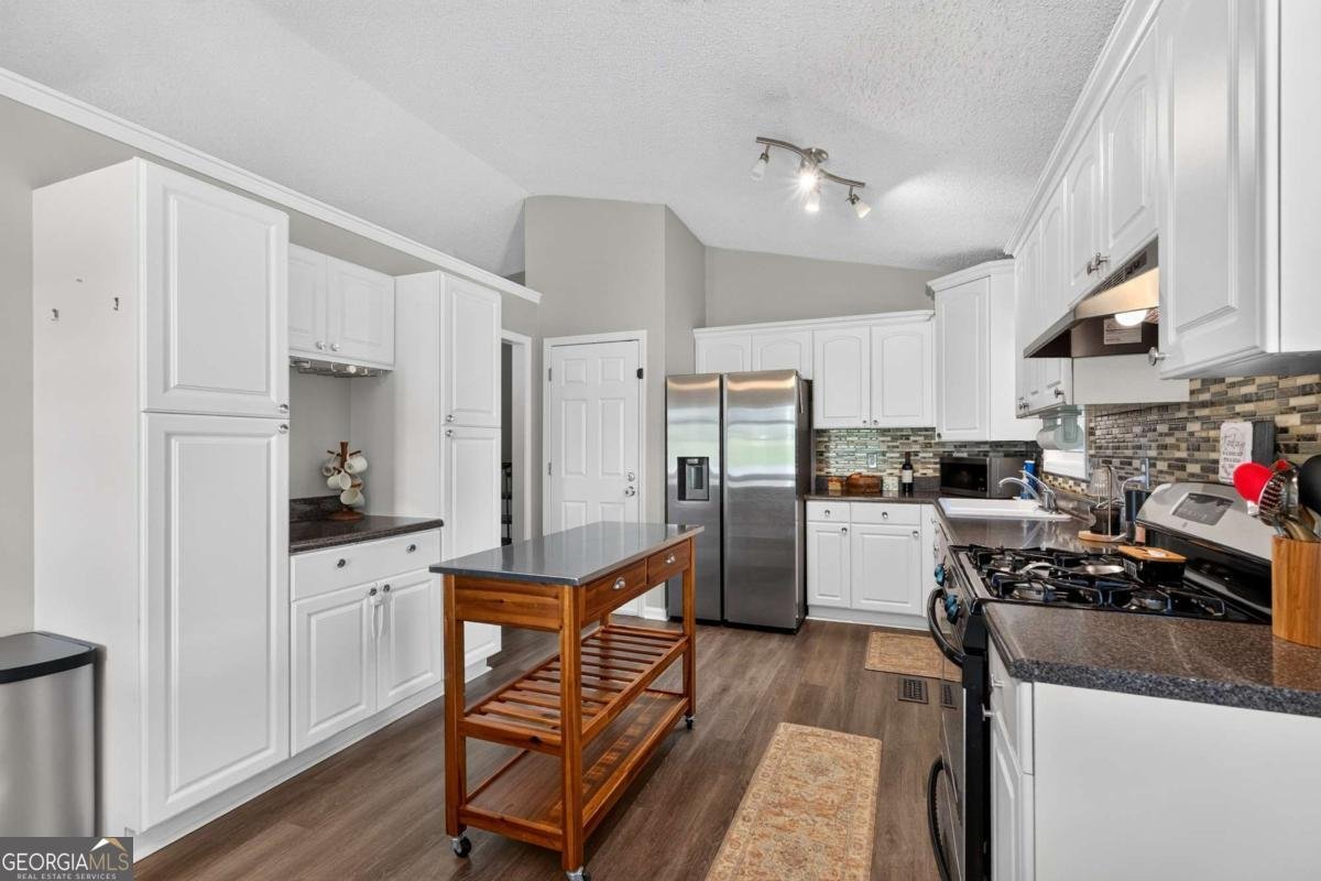 4983 Hunters Cove Drive Acworth - Photo 14